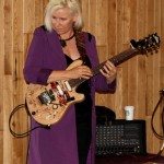 AnnieLane - JenniferBattenGuitarist 073
