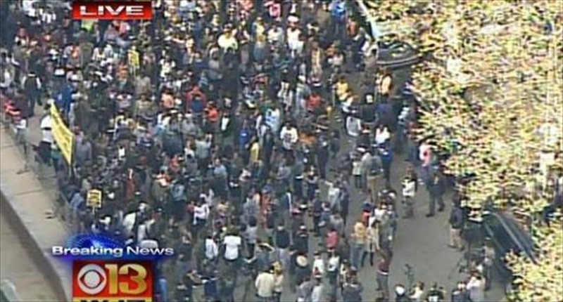 Protesters-take-to-the-street-in-Baltimore-calling-for-murder-charges-against-the-police-officers-who-arrested-Freddy-Gray.-WJZ-TV-800x430